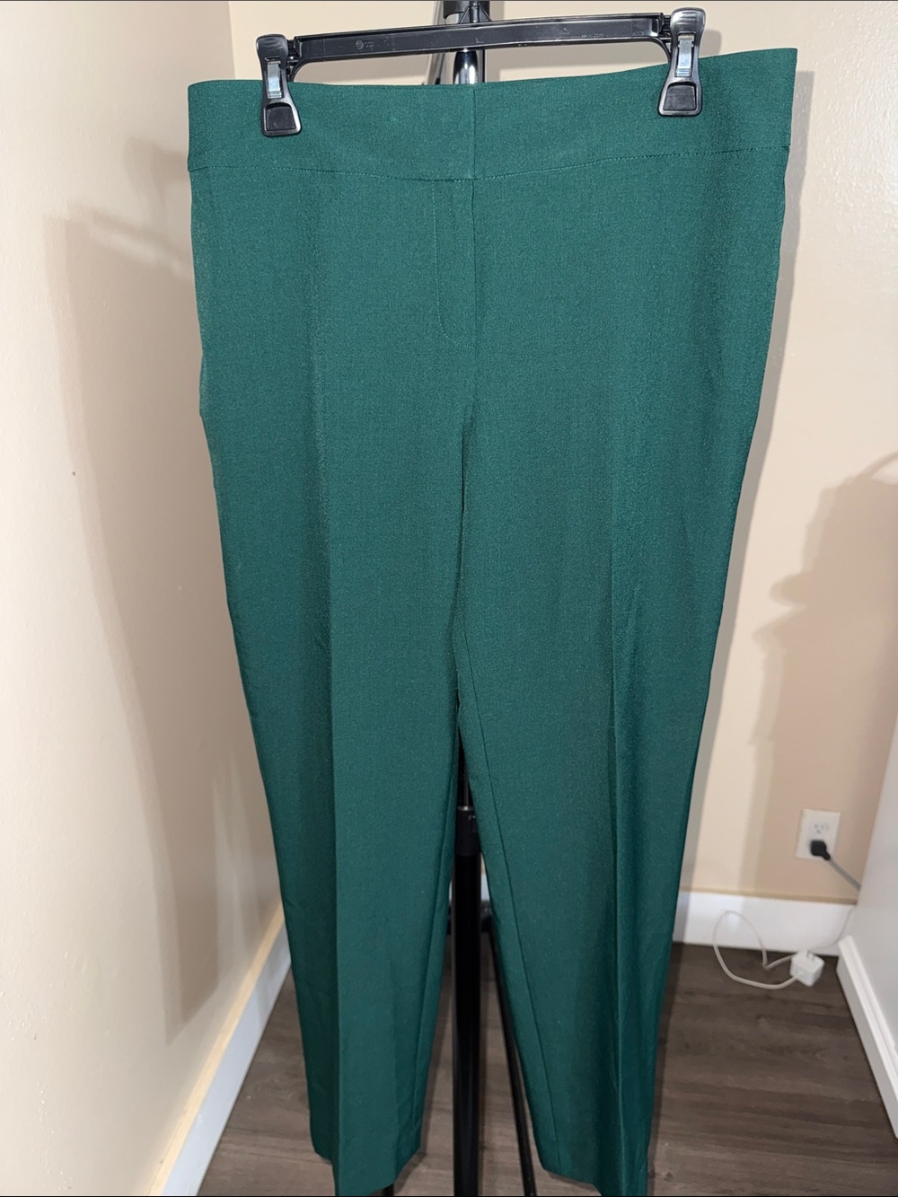 Evan Picone Emerald Green Straight-Leg Trousers